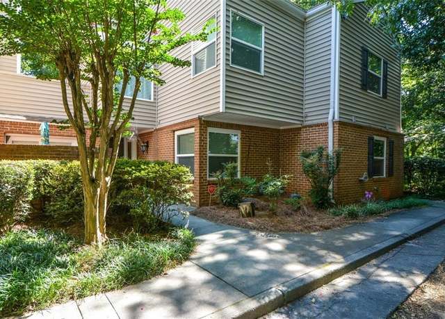 Property at 46 Dunwoody Springs Dr, Atlanta, GA 30328, 3 beds, 2 baths