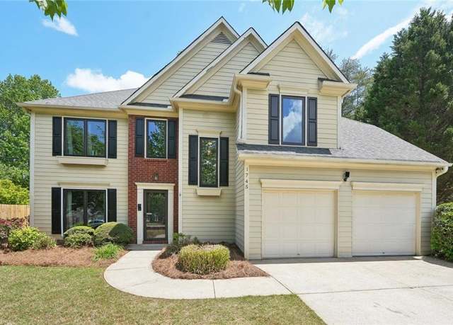 Property at 1745 Fairburn Dr, Cumming, GA 30040, 4 beds, 2.5 baths