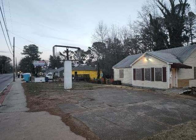Property at 3238 Washington Rd, Atlanta, GA 30344, 5 beds, 1 bath