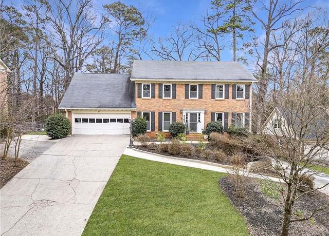 Property at 3167 Northbrook Dr, Atlanta, GA 30341, 6 beds, 4 baths