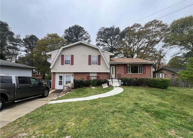 Property at 1727 Walt Stephens Rd, Jonesboro, GA 30236, 3 beds, 2.5 baths