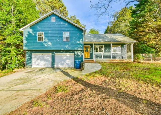 Property at 622 Jockey Ln, Auburn, GA 30011, 3 beds, 2 baths