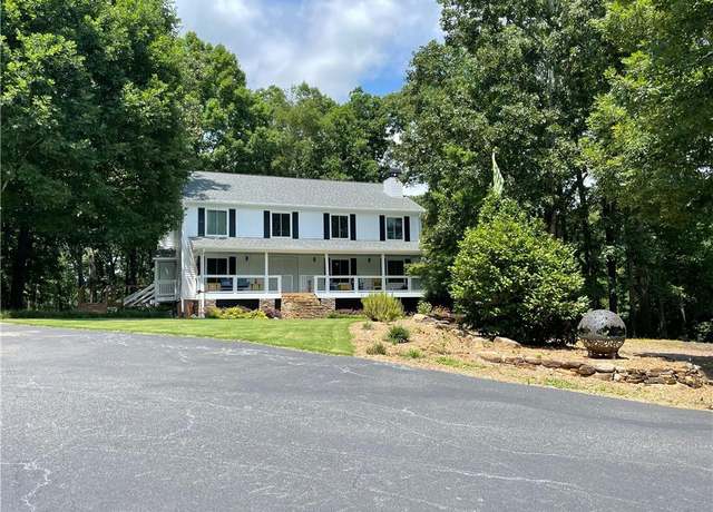 Property at 1510 Skelton Rd, Hoschton, GA 30548, 5 beds, 3.5 baths
