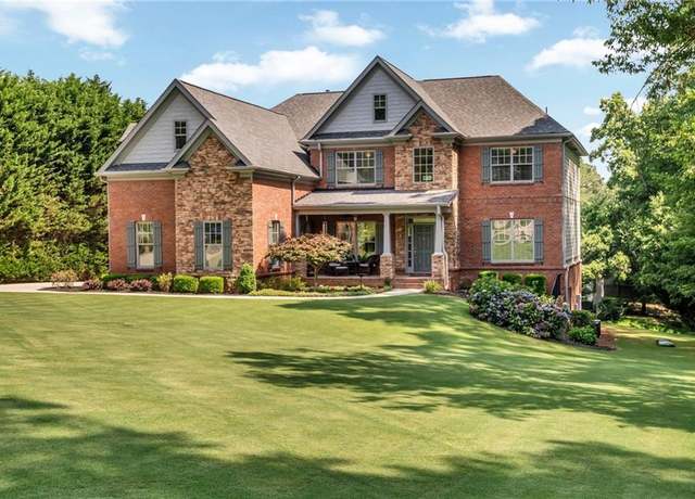Property at 7125 Heard Rd, Cumming, GA 30041, 5 beds, 3 baths