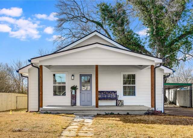 Property at 363 Roselane St NW, Marietta, GA 30060, 3 beds, 2 baths
