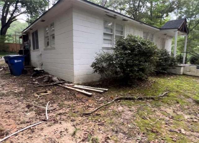 Property at 6194 Polly Anna Ave SE, Covington, GA 30014, 2 beds, 1 bath