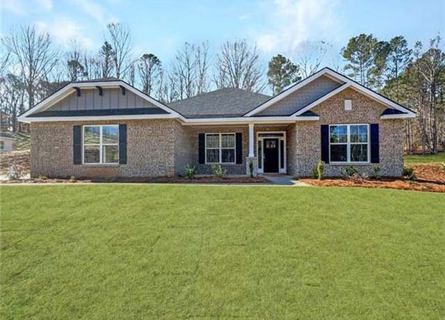 Property at 5301 Tuscany Dr, Douglasville, GA 30135, 4 beds, 3 baths