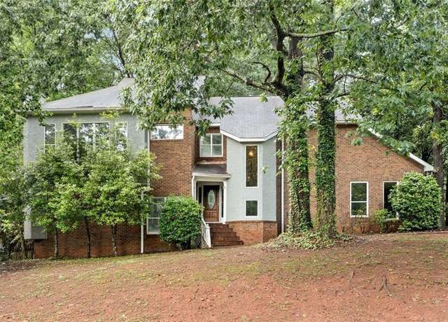 Property at 175 River Run, Roswell, GA 30075, 4 beds, 2.5 baths