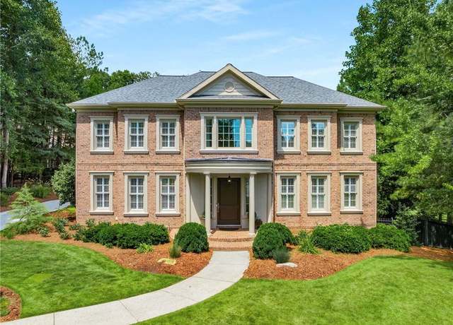 Property at 260 Northland Ridge Trl, Atlanta, GA 30342, 6 beds, 5.5 baths