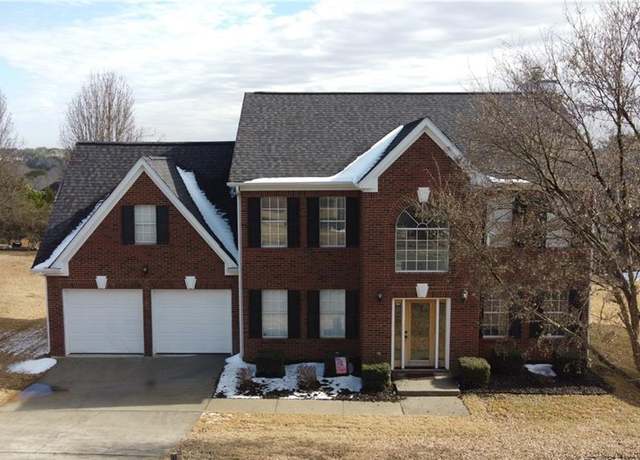 Property at 12558 Lakeside Pkwy, Fayetteville, GA 30215, 4 beds, 2.5 baths