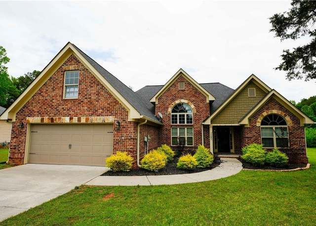 Property at 108 Hope Ln, Cedartown, GA 30125, 3 beds, 2.5 baths