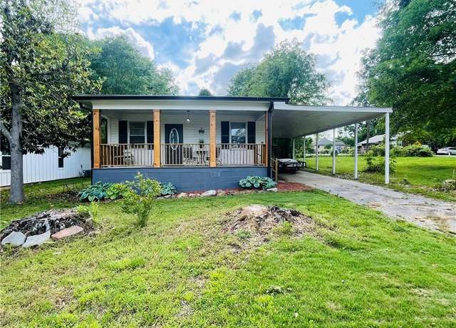 Property at 603 Lawson St, Bremen, GA 30110, 3 beds, 1 bath