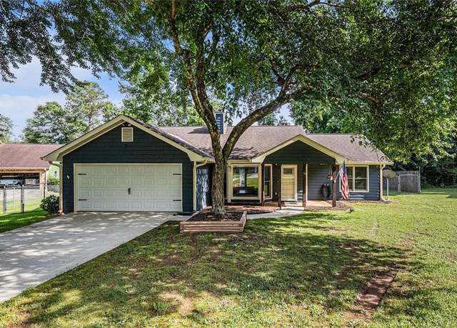 Property at 50 Blackberry Ln, Covington, GA 30016, 3 beds, 2 baths
