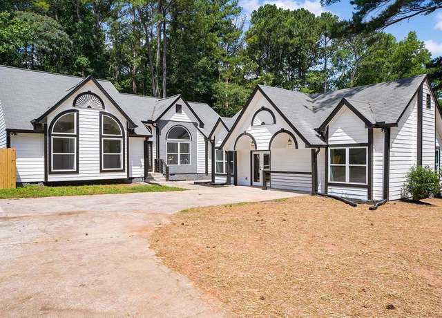 Property at 3100 Mount Gilead Rd SW, Atlanta, GA 30311, 6 beds, 3 baths