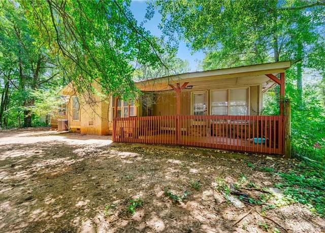 Property at 273 Fireside Trl, Douglasville, GA 30134, 3 beds, 2 baths