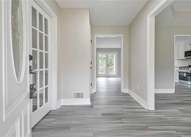 Property at 19 Quimby Jackson Rd, Newnan, GA 30263, 4 beds, 3 baths