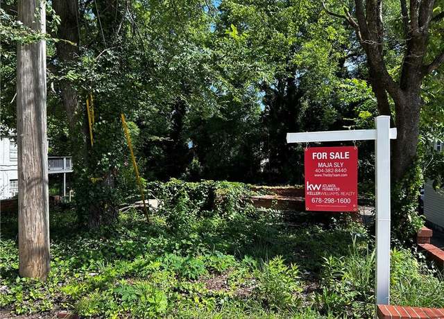 Property at 1053 M L King Jr Dr NW, Atlanta, GA 30314
