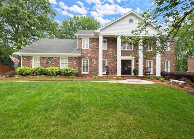 Property at 1328 Wyntercreek Rd, Atlanta, GA 30338, 5 beds, 4 baths