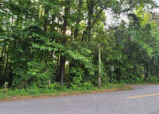 Property at 139 Wilson Ave, Stockbridge, GA 30281