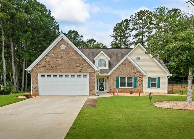 Property at 521 Deadwood Trl, Locust Grove, GA 30248, 4 beds, 2 baths