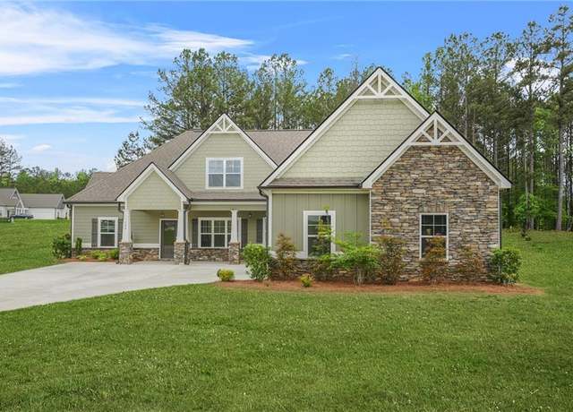 Property at 100 Nemoura Ct, Fairburn, GA 30213, 5 beds, 3.5 baths