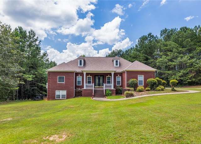 Property at 166 Freedom Ln, Commerce, GA 30530, 4 beds, 3 baths