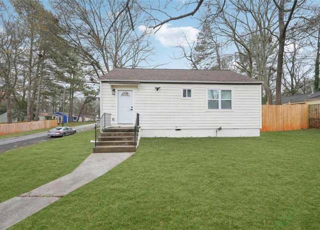 Property at 1288 Almont Dr SW, Atlanta, GA 30310, 3 beds, 2 baths