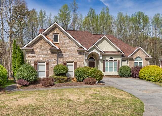Property at 2323 Council Ln, Buford, GA 30519, 4 beds, 3.5 baths