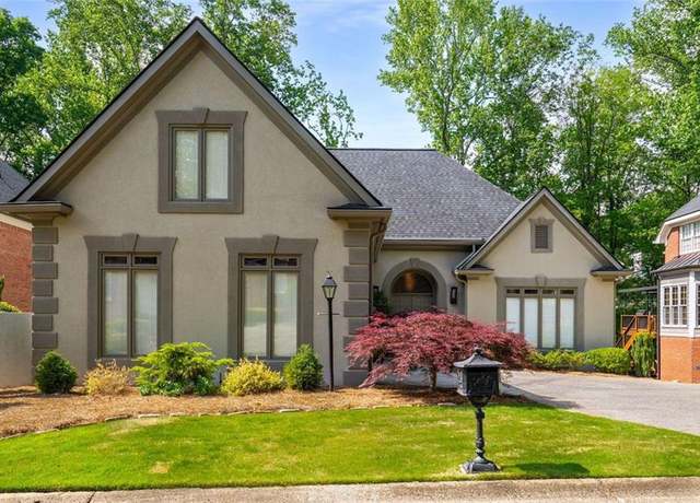 Property at 4569 Fountain Dr NE, Marietta, GA 30067, 6 beds, 4.5 baths