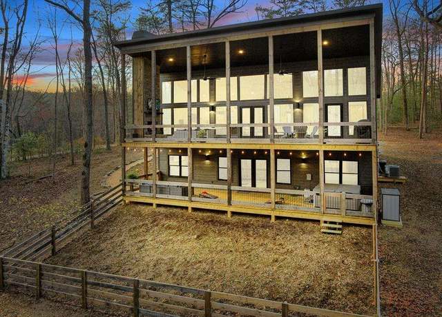 Property at 569 Lees Ride, Mccaysville, GA 30555, 3 beds, 3.5 baths