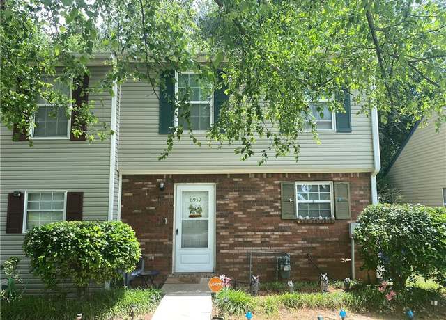 Property at 8959 Stonebridge Blvd, Douglasville, GA 30134, 2 beds, 1.5 baths
