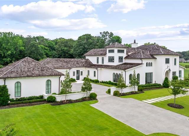 Property at 1640 Kenai Rd, Kennesaw, GA 30152, 5 beds, 5.5 baths