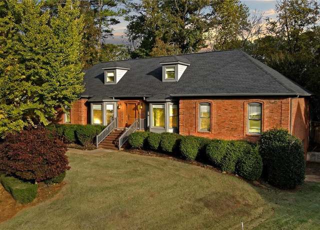 Property at 2545 Winthrope Way, Lawrenceville, GA 30044, 4 beds, 3 baths