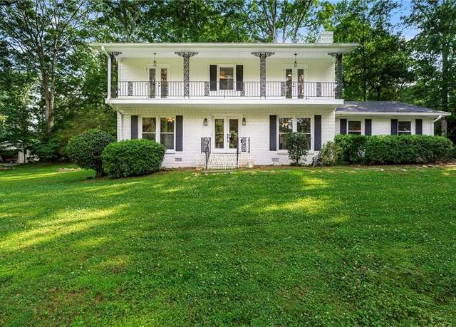 Property at 5290 River Mill Cir, Marietta, GA 30068, 4 beds, 3.5 baths