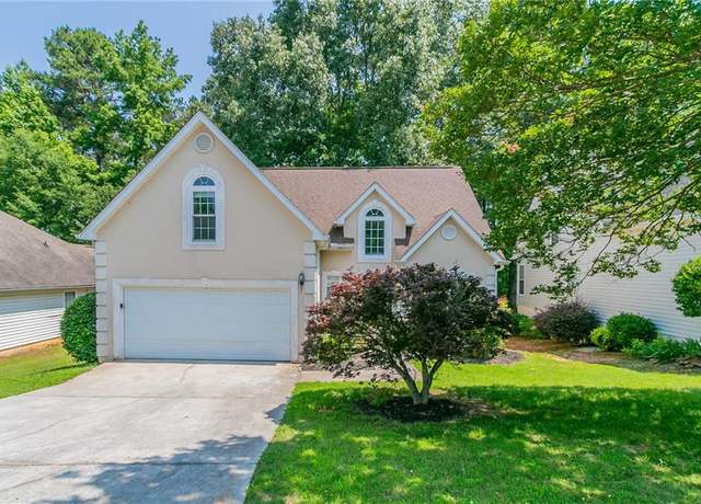 Property at 12015 Harbour Town Pkwy, Fayetteville, GA 30215, 4 beds, 2.5 baths
