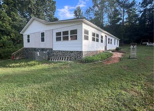 Property at 109 Gainer Rd, Griffin, GA 30223, 4 beds, 2 baths