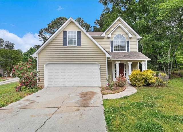 Property at 2320 Crystal Ct, Loganville, GA 30052, 3 beds, 2.5 baths