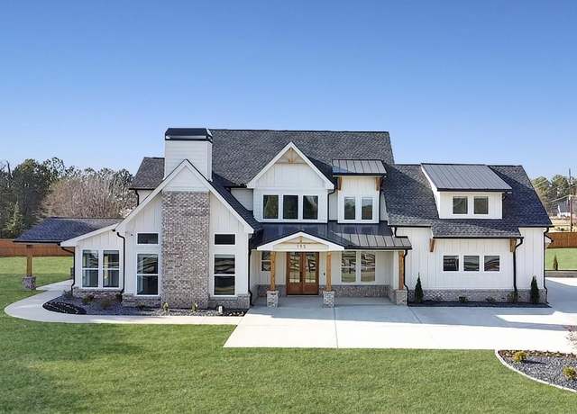 Property at 195 Hope Hollow Rd, Loganville, GA 30052, 5 beds, 3.5 baths
