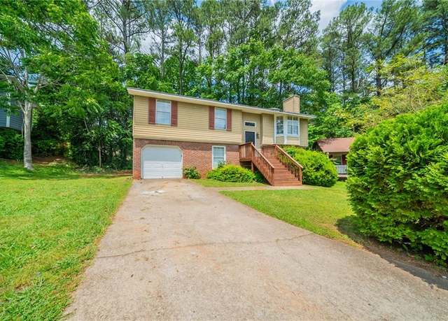 Property at 2132 Sara Ashley Way, Lithonia, GA 30058, 5 beds, 3 baths
