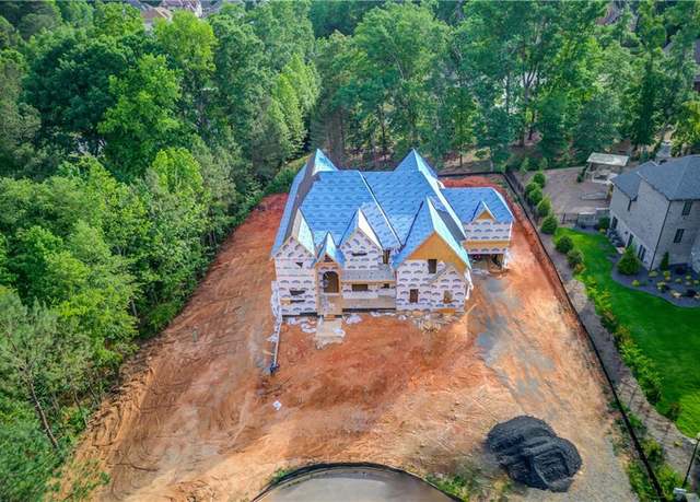 Property at 2808 Carson Garrett Ct, Buford, GA 30519, 6 beds, 7 baths