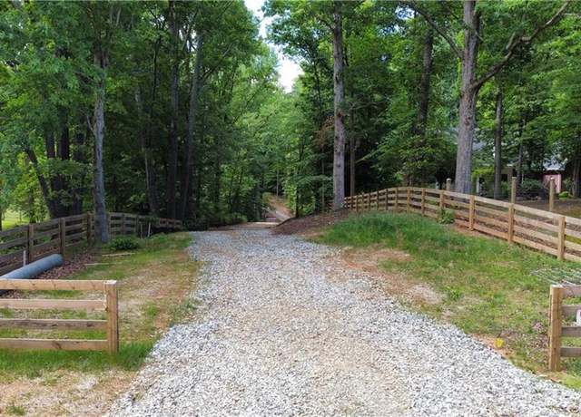 Property at 6775 Frix Rd, Cumming, GA 30028