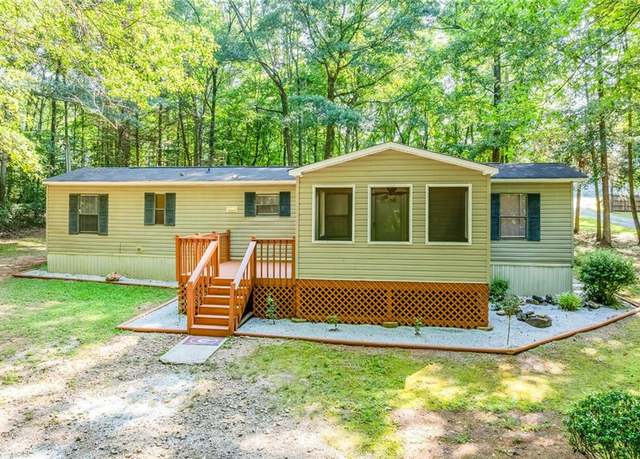 Property at 950 Jefferson River Road Rd, Jefferson, GA 30549, 2 beds, 1.5 baths