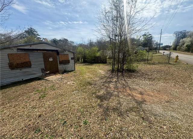 Property at 414 Irving St, Griffin, GA 30223, 2 beds, 1 bath