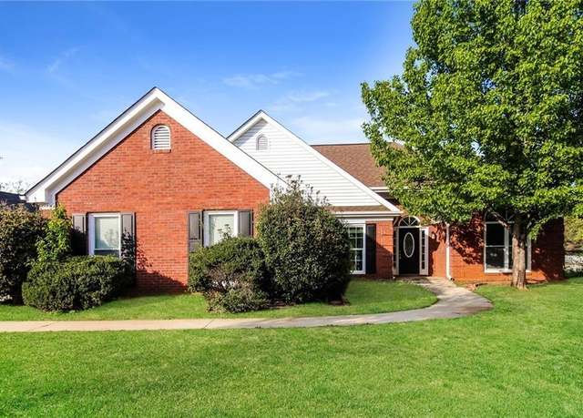 Property at 4820 Camden Dr SW, Conyers, GA 30094, 4 beds, 2 baths