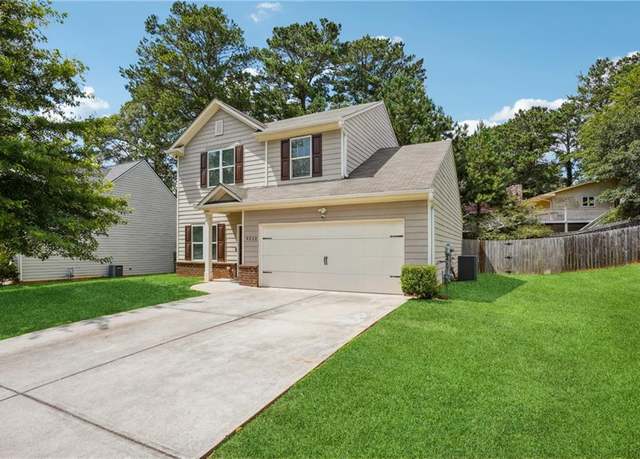 Property at 4212 Stilwell Dr, Rex, GA 30273, 3 beds, 2.5 baths