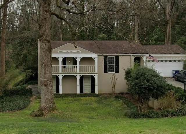 Property at 5270 Green Hill Pl, Atlanta, GA 30342, 4 beds, 3 baths