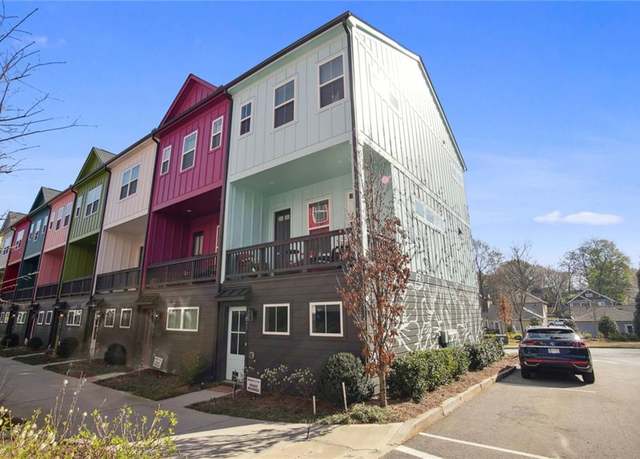 Property at 203 Color Cir, Atlanta, GA 30317, 2 beds, 2 baths