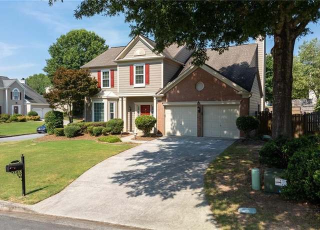 Property at 900 Cherringham Ct, Alpharetta, GA 30005, 4 beds, 2.5 baths