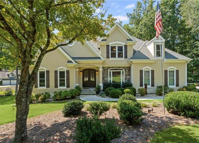 Property at 212 Silver Birch Ct, Alpharetta, GA 30004, 5 beds, 3.5 baths