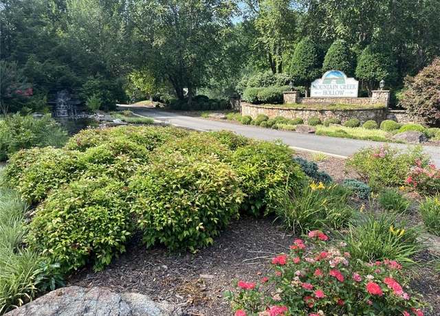 Property at 71 Mountain Creek Hollow Dr, Talking Rock, GA 30175